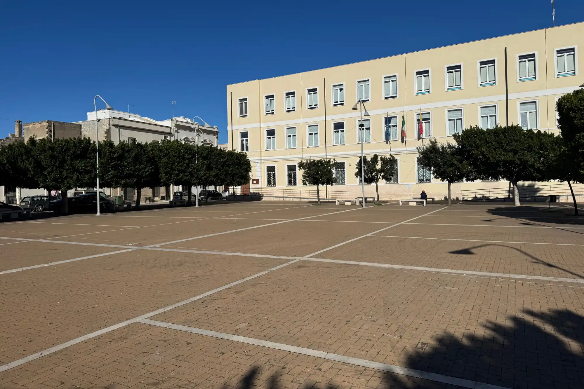 piazza lizzano - agenzia web lizzano Agenzia web SEO e marketing digitale a Taranto e in Puglia realizzata da TarantaTech per aziende e professionisti locali